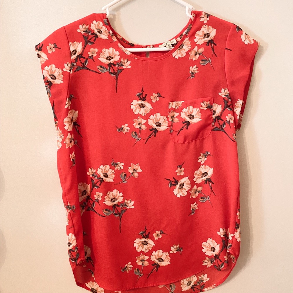 Women’s blouse